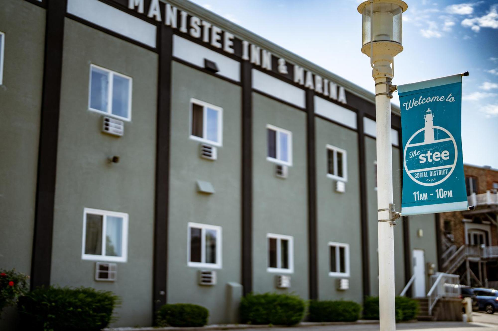 Manistee Inn & Marina Esterno foto