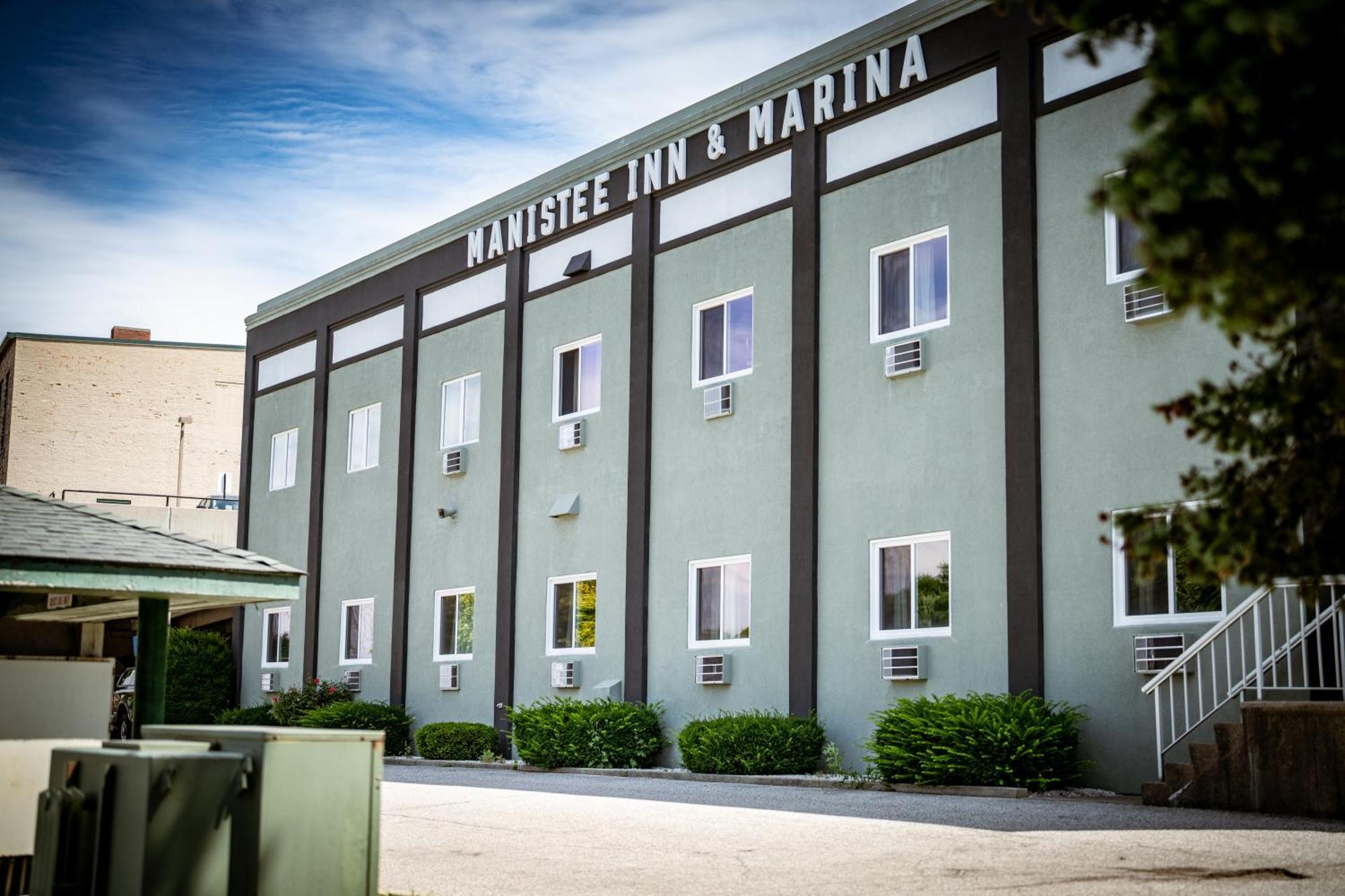 Manistee Inn & Marina Esterno foto